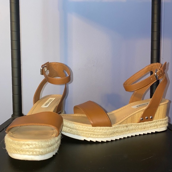 Steve Madden Wedges - Picture 1 of 4